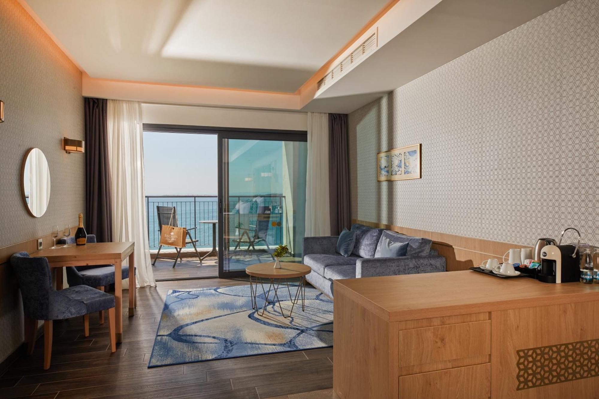 Secrets Sunny Beach Resort & Spa (Adults Only) 部屋 写真 Deluxe Ocean View
